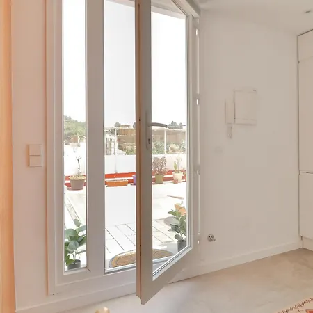 C83 Cosy Penthouse With Terrace Old Town